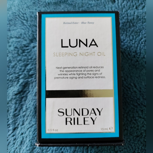 Sunday Riley Luna Night Oil - Picture 10 of 11